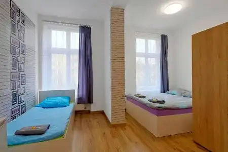 Hostel 70S - 23