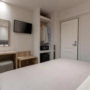 Piraeus City - 38