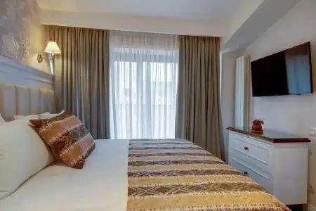 David Mikadze's Apartment 2 - 4