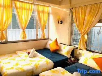 Woodstock Hostel - 45