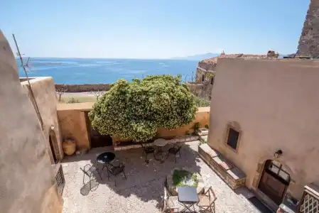 Goulas Traditional Guesthouse - 106