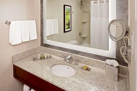 DoubleTree by Hilton South Bend - 67