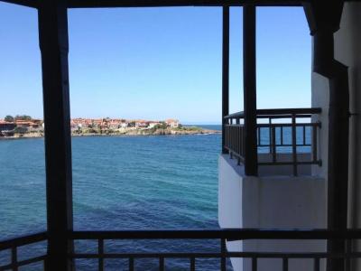 Parnasse - 16