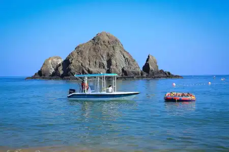 Sandy Beach and Resort - 11