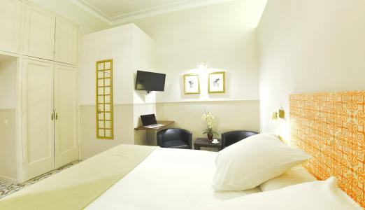 Mihlton Barcelona Boutique B&B - 9