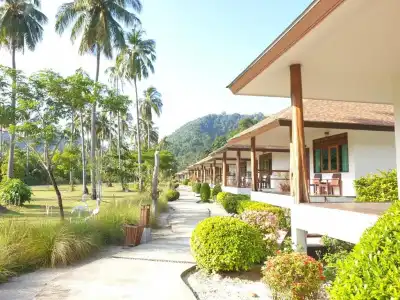 Koh Ngai Paradise Beach Resort - 7
