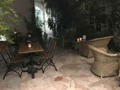 Central - 15