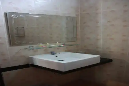 Bamboo Resort - 8