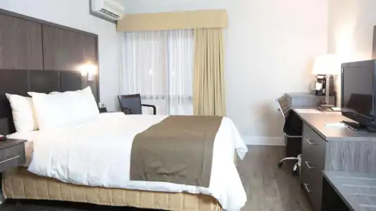 Best Western Laval-Montreal - 73
