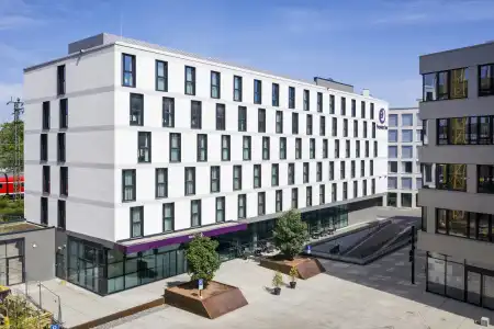 Premier Inn Freiburg City Süd - 35