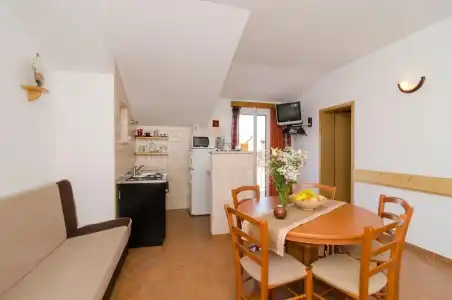 Apartments Senjo - 107