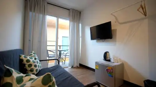 Resort V - MRT Huai Khwang - 44