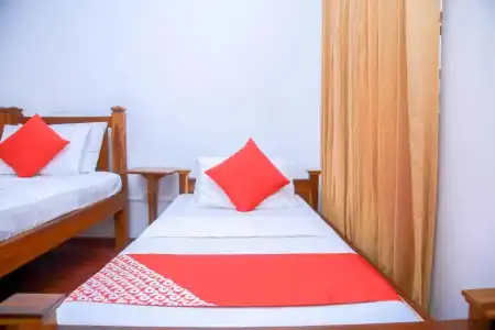 OYO 388 Surf Sea Breeze - 36