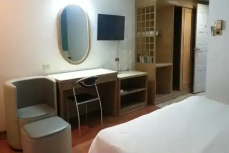 Garden Paradise & Serviced Apartment - 49