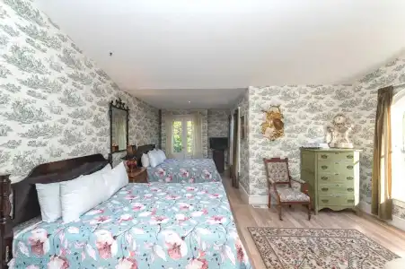 The Old Bank House - 147