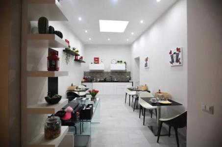 Bed&Breakfast Skyhouse Chiaia - 16