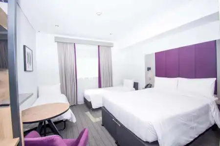 Premier Inn Dubai International Airport - 4