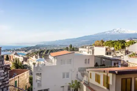 La Malandrina Apartments & Suites - 13