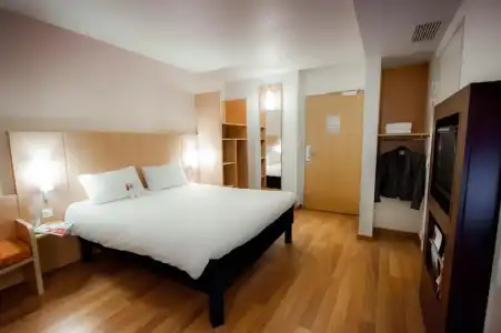 ibis Vannes - 50