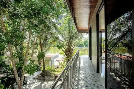 The Neenlawat Riverside Resort & Spa - 245