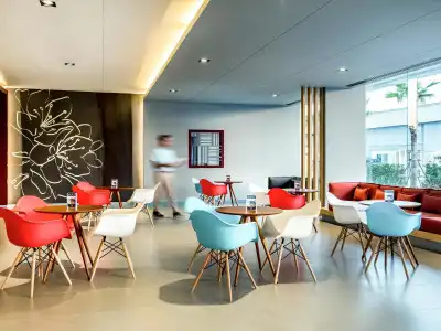 ibis Bangkok IMPACT - 24