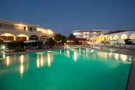 Niriides Beach - 16