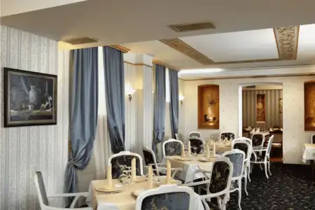 Anna Palace - 18