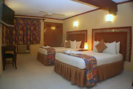 Suites Cancun Center by Kavia - 16
