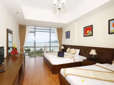 Holiday Central Nha Trang - 4