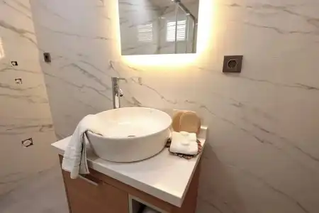Livia Residence - 9