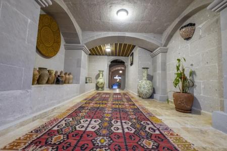 Underground Cave Suites - 10