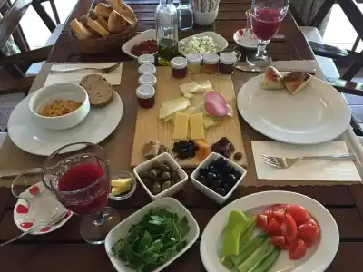 Efe Göcek - 9