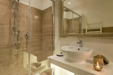 Aruna Suites - 30