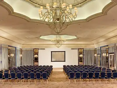 The Dorchester - 34