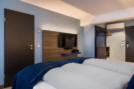 Holiday Inn - the niu, Welly Kiel by IHG - 56