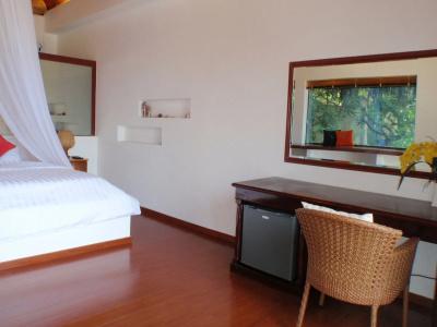 Rocks Beach Boutique Bungalows - 2