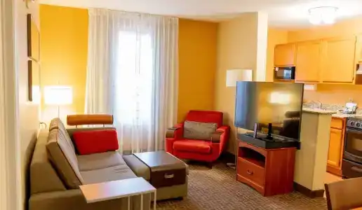 TownePlace Suites by Marriott Dallas Las Colinas - 28