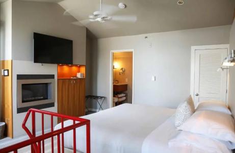 Mill Street Inn - 33