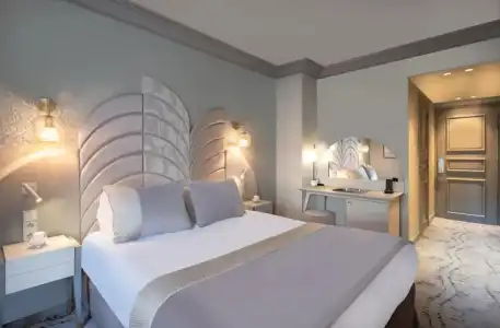 Hôtel Le Derby Alma by Inwoods - 44