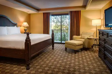 DoubleTree by Hilton Seattle Airport - 3
