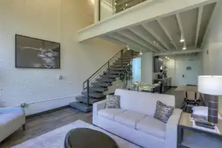 Studio 154 Luxury - 143