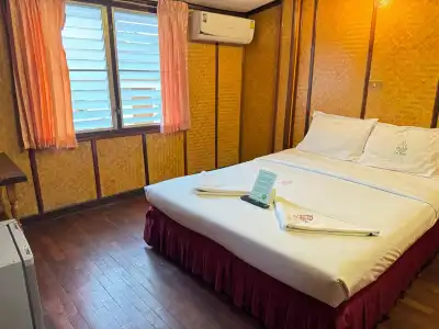Collection O Khu Mueang near Tha Phae Gate (formerly Lai Thai Guesthouse) - 18