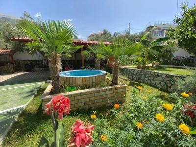 Yard Paradise - 4