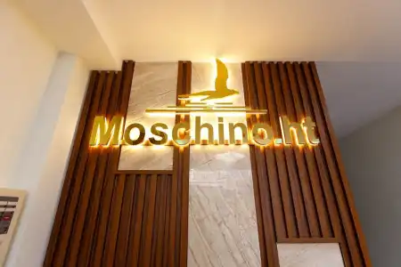 Moschino HT - 0