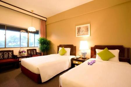 Grand Pacific - 49