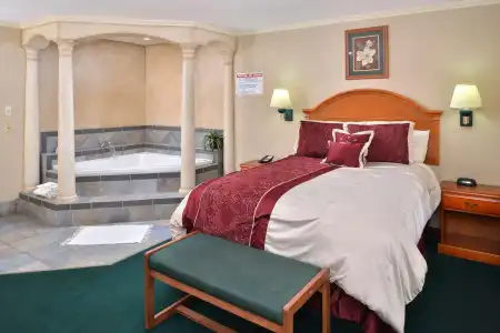 Americas Best Value Inn Lubbock E - 4