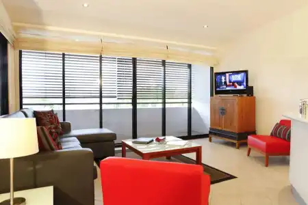 Saltwater Luxury Apartments - 45