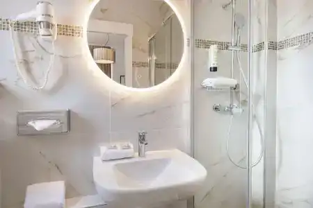 Best Western des Orangers - 102