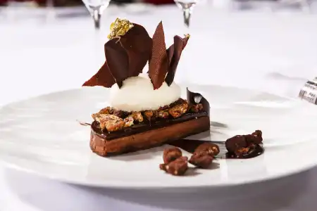 Saint James Paris - Relais & Chateaux - 7