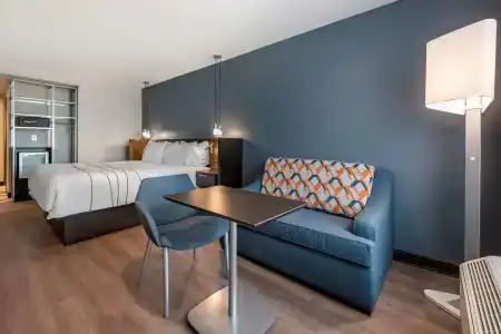 Vīb by Best Western Denver RiNo - 5